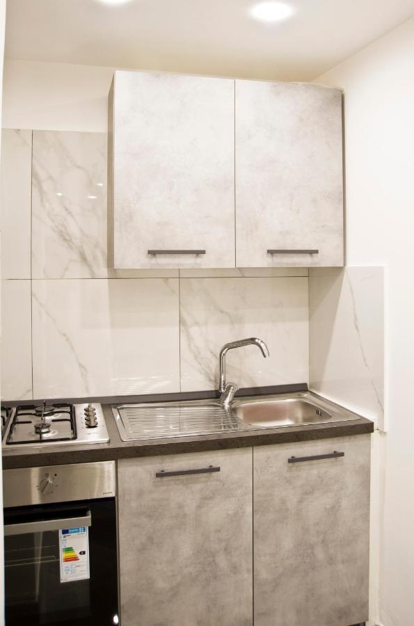 Suite Napoli Sotterranea Con Jacuzzi Dış mekan fotoğraf