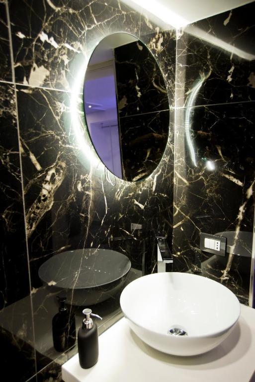 Suite Napoli Sotterranea Con Jacuzzi Dış mekan fotoğraf