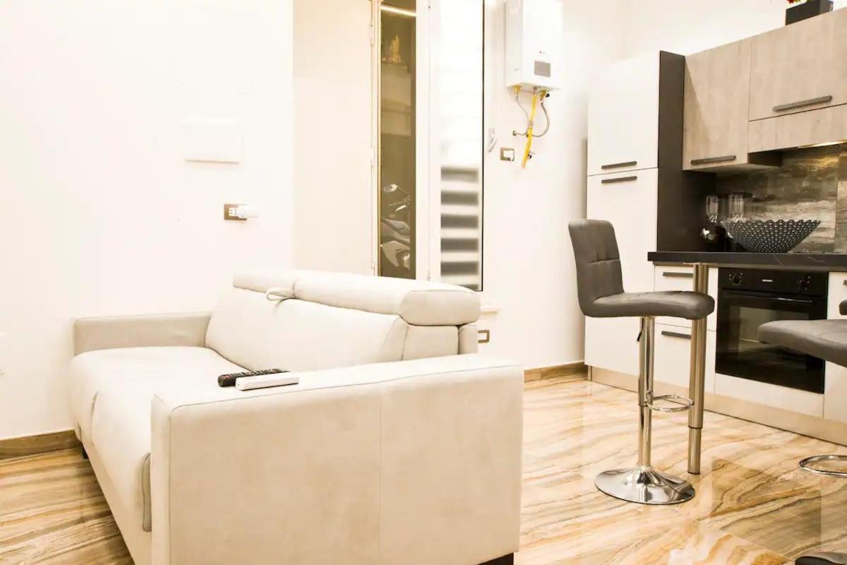 Suite Napoli Sotterranea Con Jacuzzi Dış mekan fotoğraf